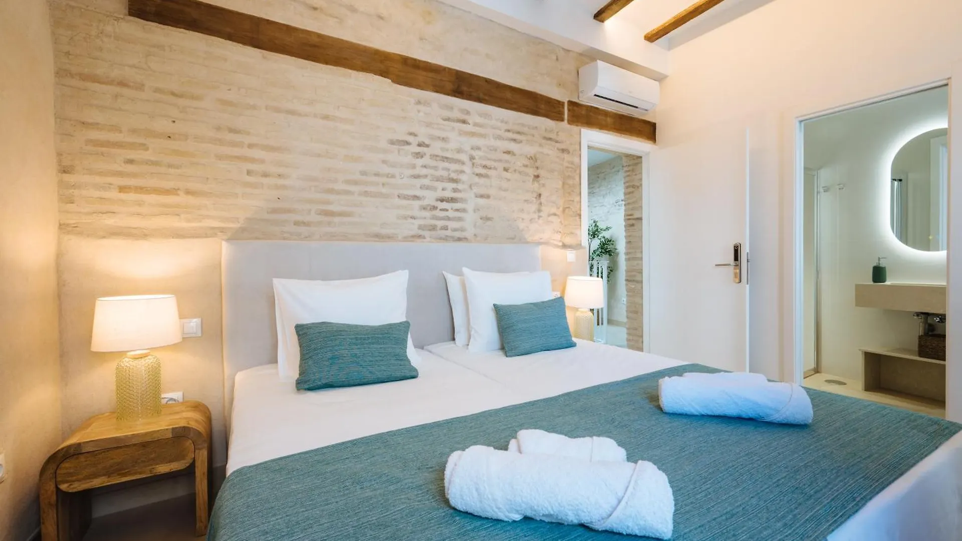 Hotel New Hostly Arenal Sevilla